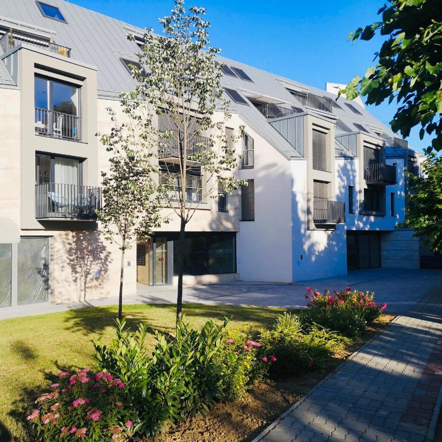 Lotusbluete Appartement In Heviz Mit Tiefgarage Und Panoramaterrasse Exterior photo